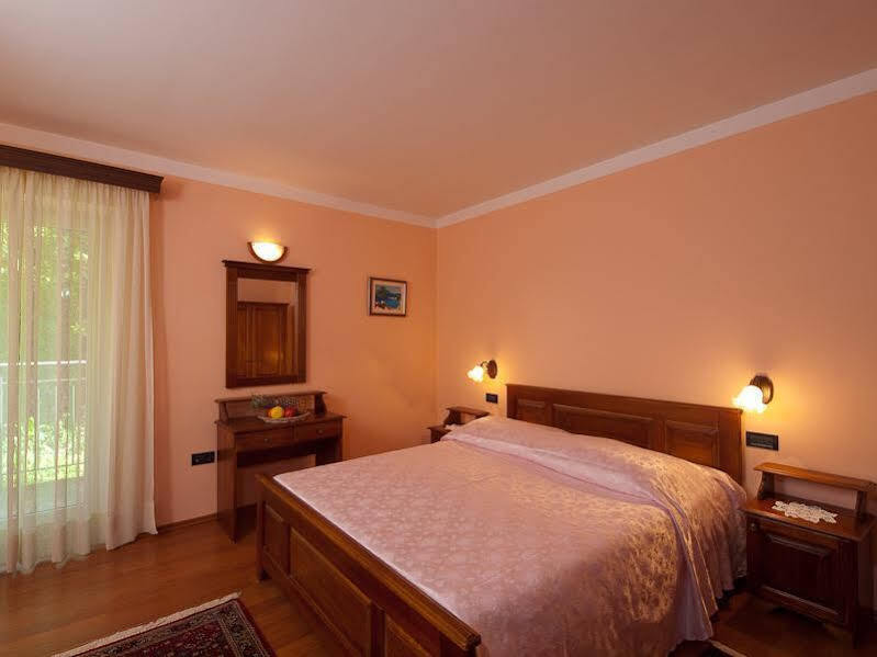 Hotel Nostromo 3*