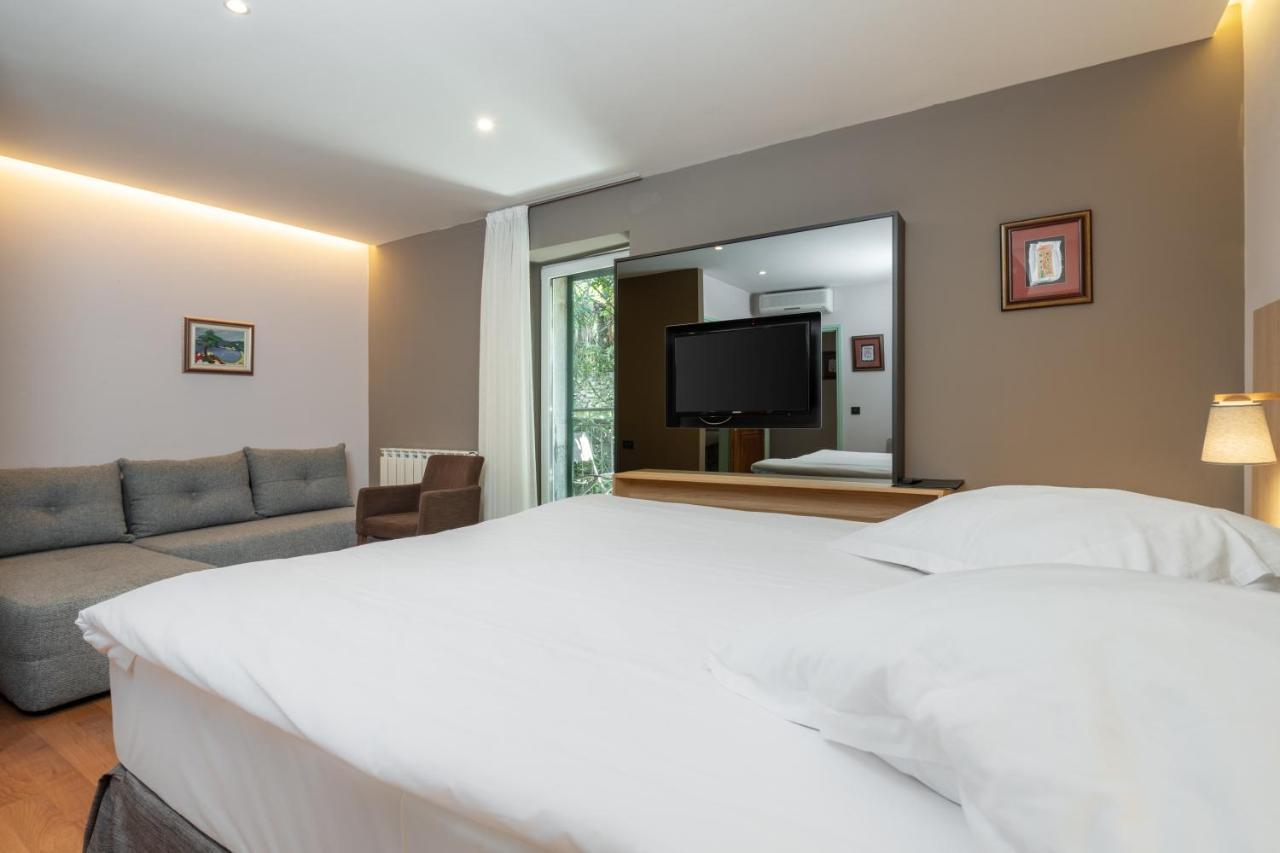Nostromo Hotel 3*